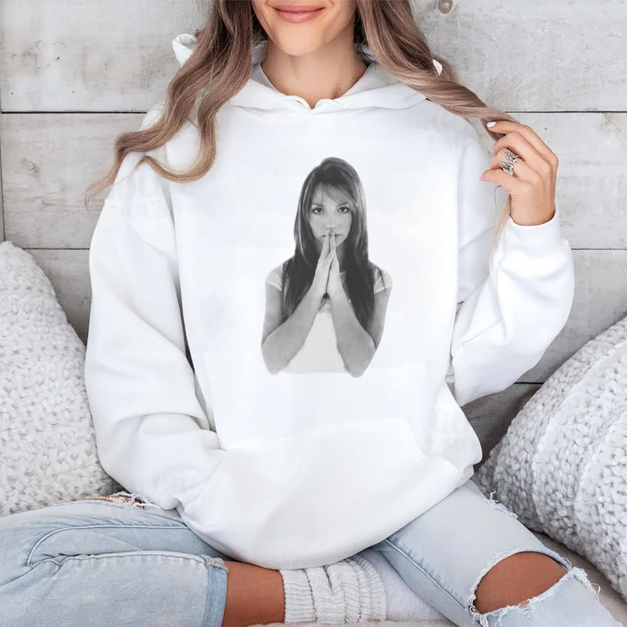 The Boys Laz Alonso Britney Spears Shirt 4 The Boys Laz Alonso Britney Spears Shirt 4