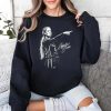 Sophie Cunningham Pointing Meme Signature Shirt 3