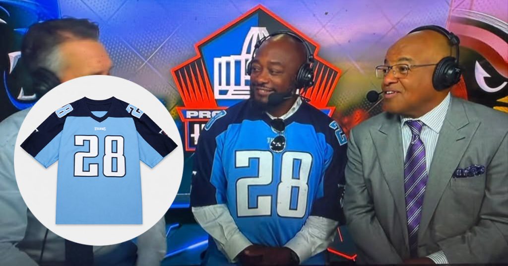 Mike Tomlin is rocking a Chris Johnson Titans Jersey